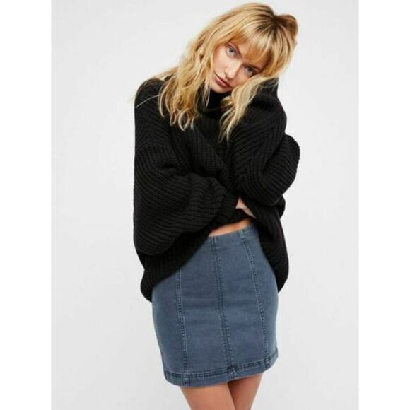 Free People "Modern Femme" Denim Mini Skirt Blue Size 4 Women's - Picture 1 of 12